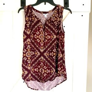 Women’s Sonoma Paisley V-neck Sleeveless Blouse Burgundy and Yellow Medium